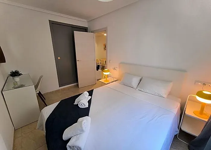 Cozy Apartment In Downtown Area