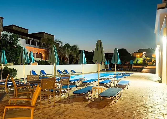 Amaryllis Hotel Apartments