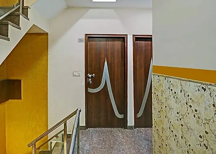 Hotel O Pop Hotel Shubham