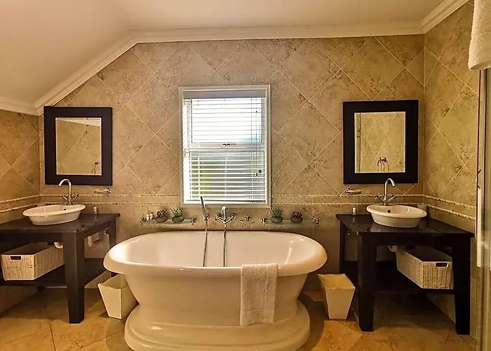 Riverclub Villas