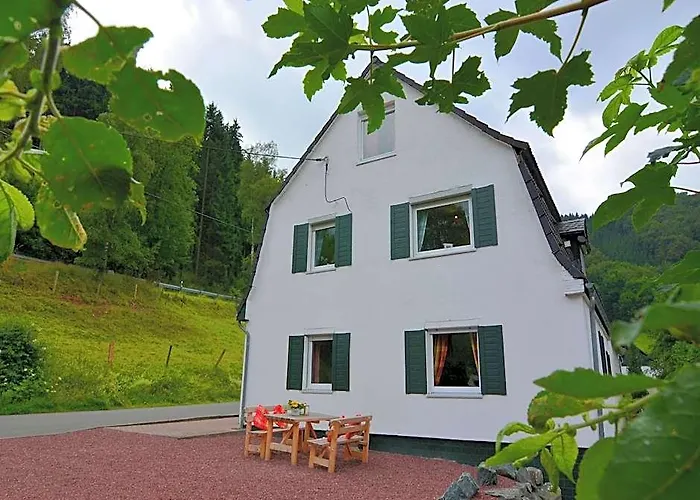 Gemutlicher Ruckzugsort In Olsberg-Elpe