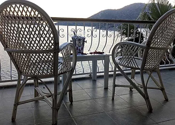 Dolphin Hotel Bozburun
