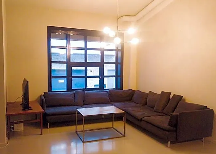 Room Near Airport #1