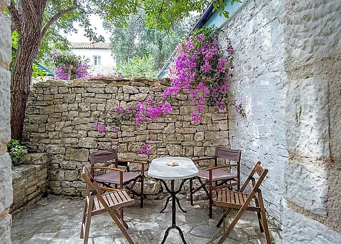 Adamantia Traditional Village