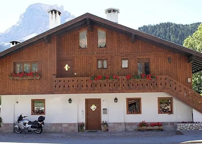 Apartment "Sfaria" Near Cortina