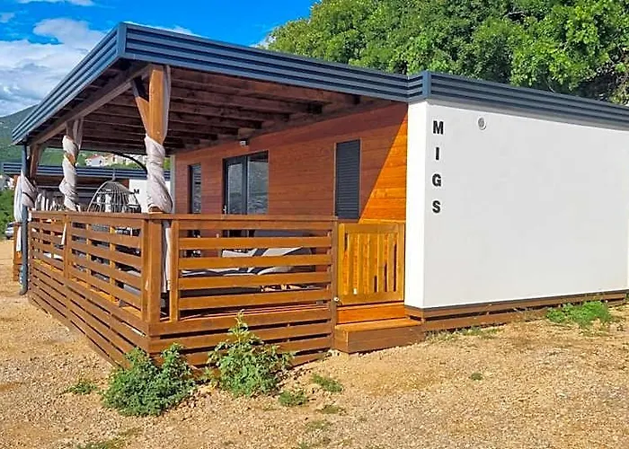 Luxury Mobile Homes