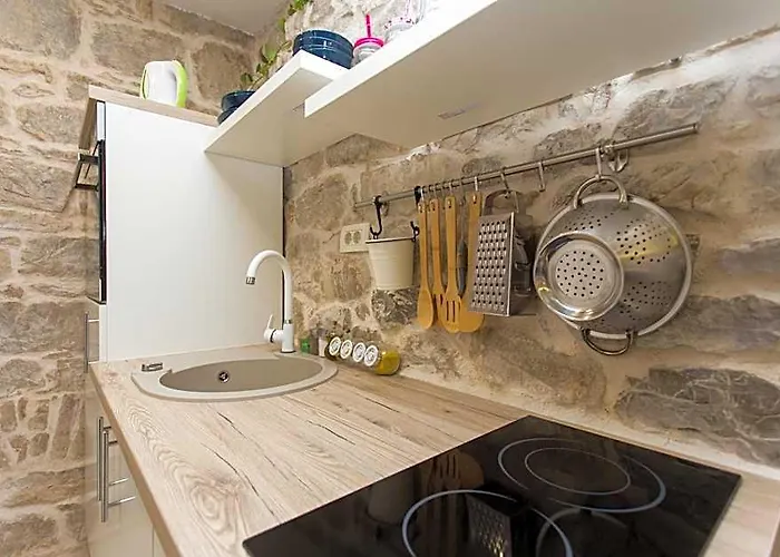 Studio Apartman "Brce"