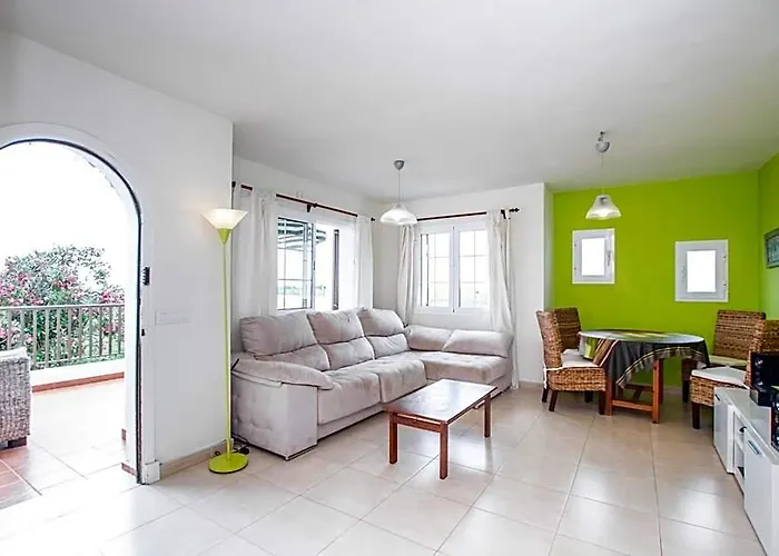 Cheap & Chic Apartamento En Son Bou De 3 Dormitorios