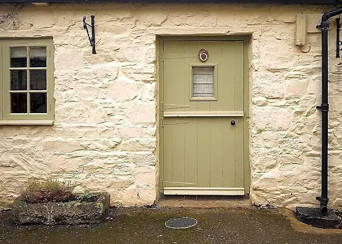 Drewe Arms Bunk Rooms