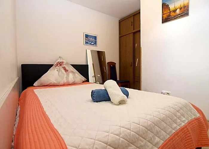 Apartment 934