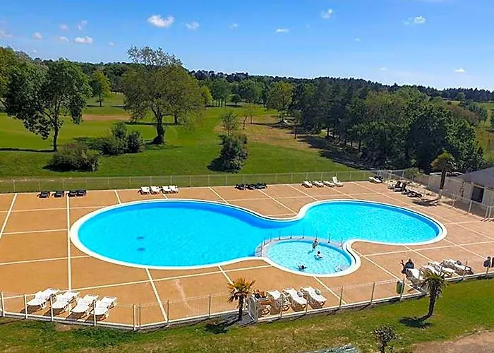 Villa In France With Private Pool And Golf Views