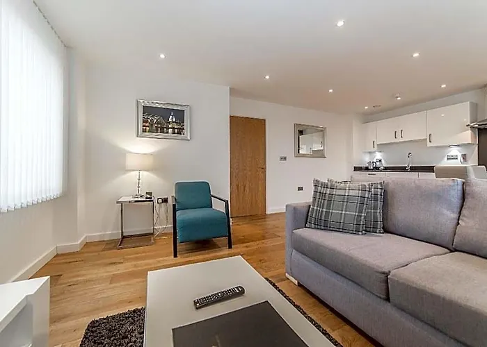 Greenwich O2 Apartments
