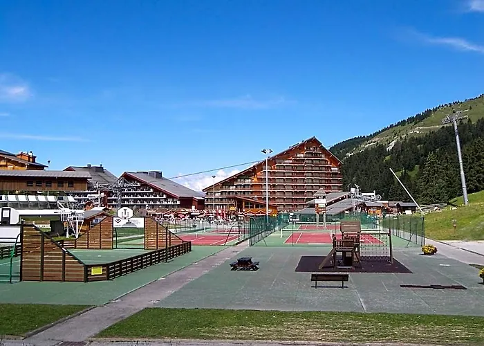 Modern Apartment In Meribel Near The Ski Lifts