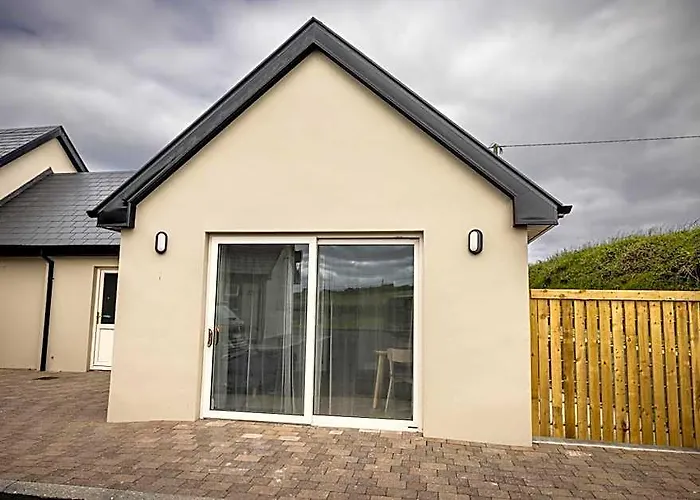 Cahermaclanchy House