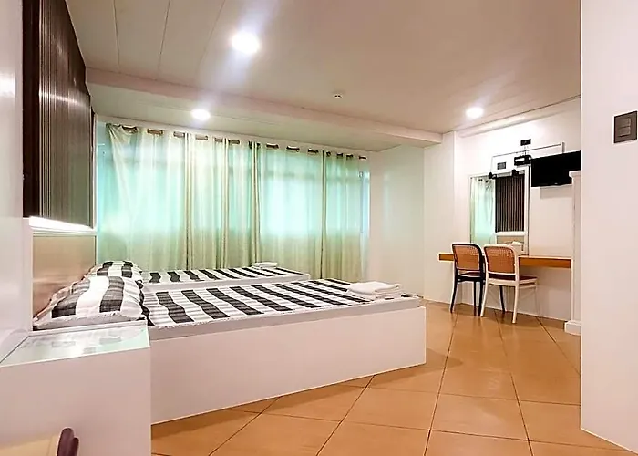 Green Meadows Hotel & Restaurant