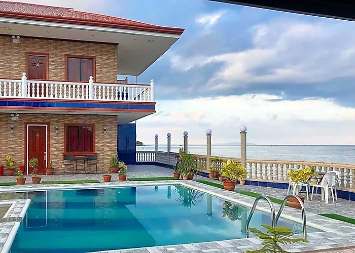 Reddoorz Plus @ Billys Resort Oslob