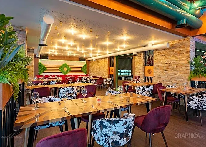103 View Park Hotel