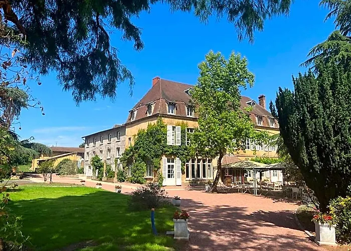 Logis Hotel & Bien Etre Chateau De La Barge