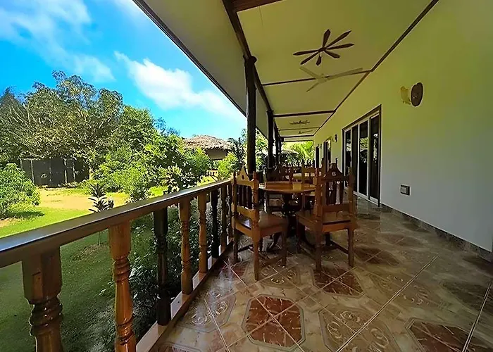 Omusee Guest House