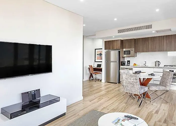 Meriton Suites Church Street, Parramatta