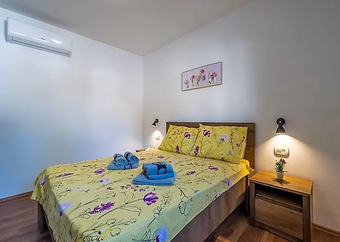 Villa In Sveti Lovrec With Private Pool Beaches