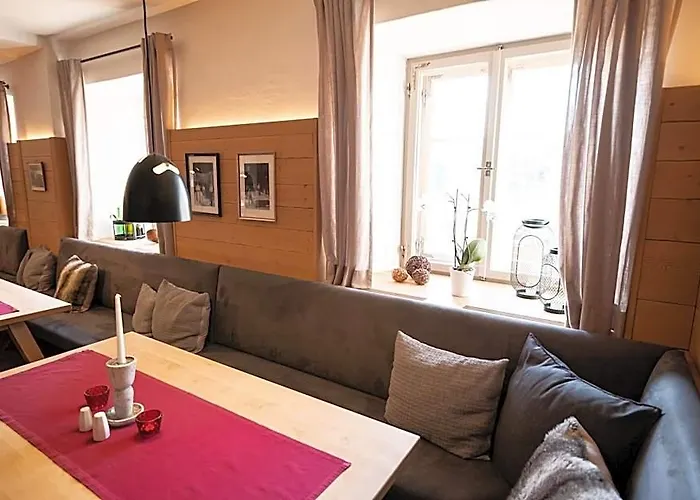 Landhotel Alte Zollstation- Historical Building