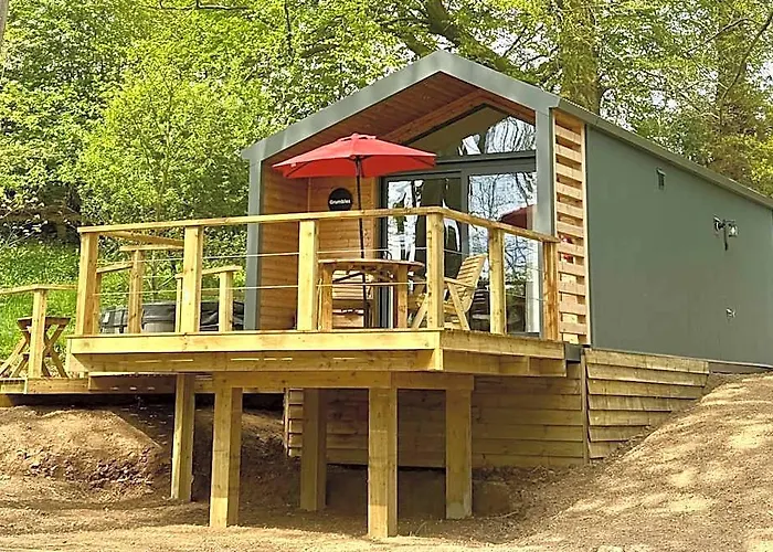 Riverside Cabins