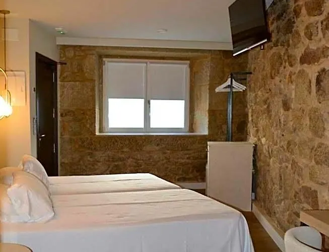 Corona De Galicia Rooms