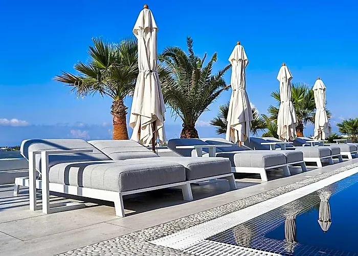 Petri Suites