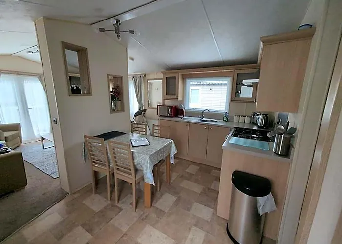 Sea Shore Chalet - Rockley Park