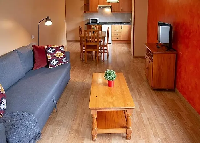 Vista Arinsal Apartments