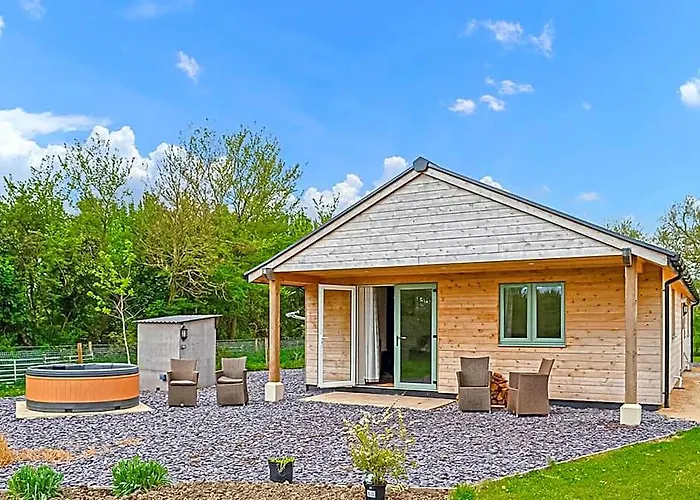 Little Moorland Farm Lodges