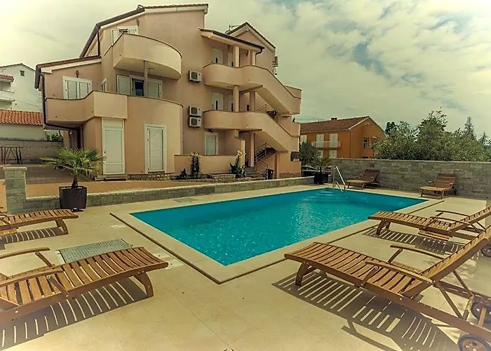 Apartments Basilea No. 2