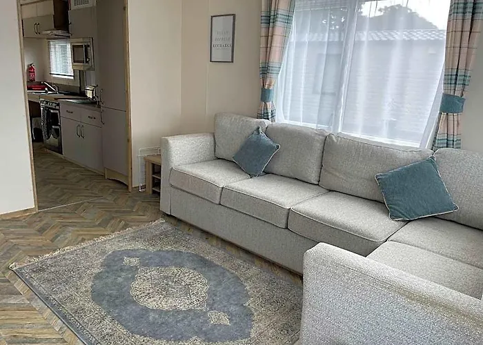 Emma'S Pad At Hoburne Naish - New Forest - Wheel Chair Accessible With Wetroom And Ramp