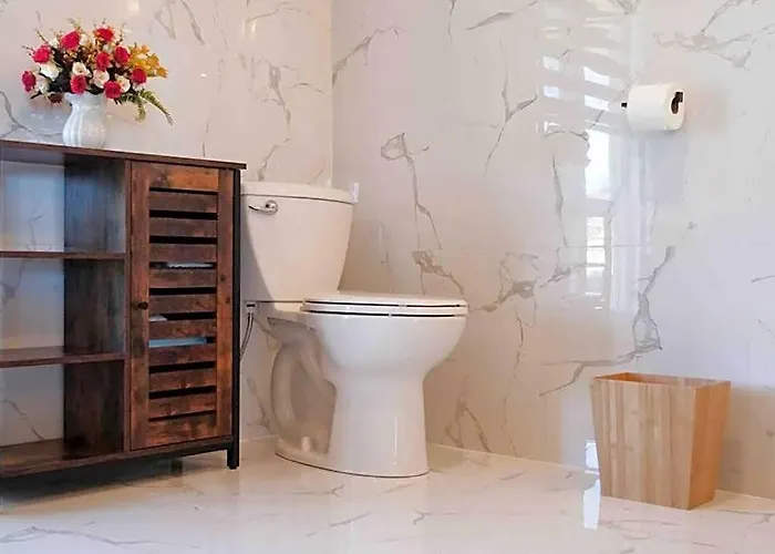 The Simeon - Upscale Bay Views By Doorbed