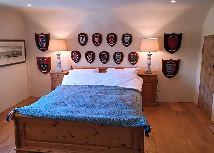 The Queen'S Head