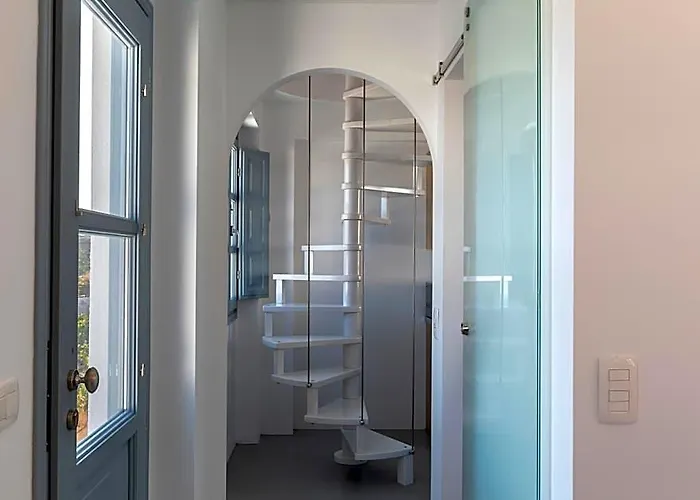 Blackstone Luxury Suites