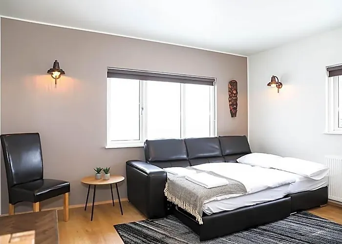 E18 Apartments