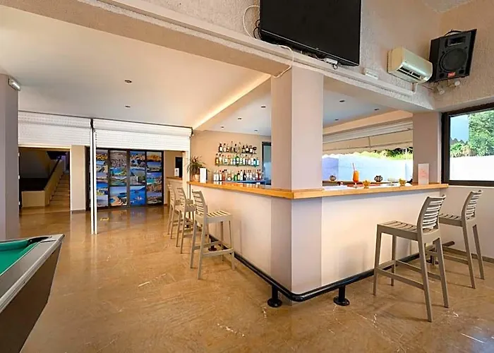 Siora Leni Hotel