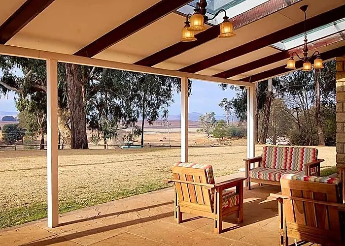Dog-Friendly Farm Cottage In The Berg By First Private Stays