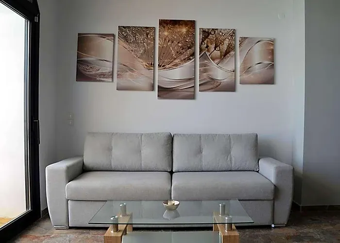 Zeus Throne Suites