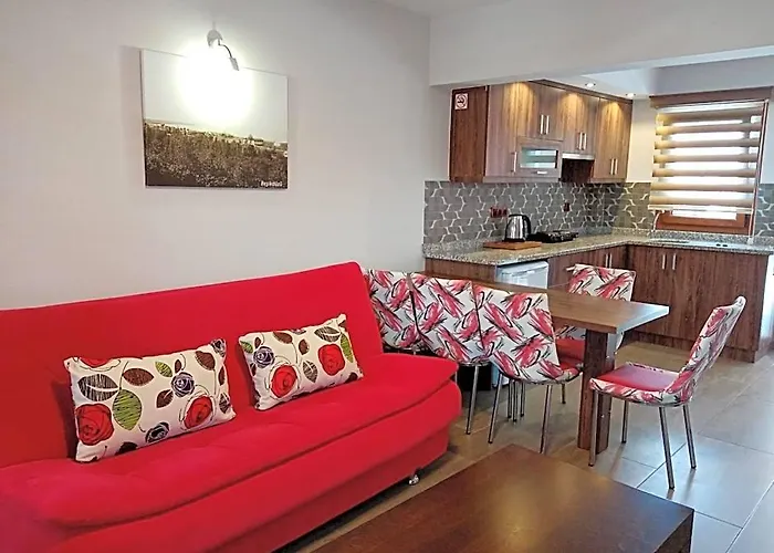 Dolphin Apart Hotel
