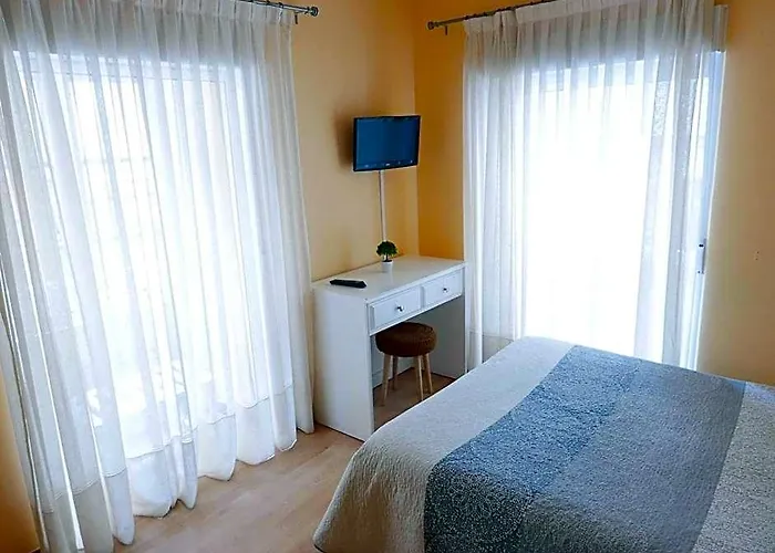 Hotel Cais