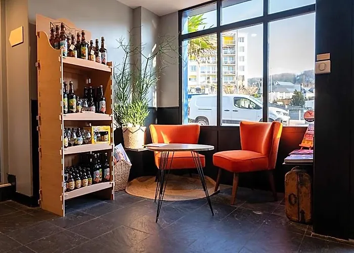 Logis Hotel - La Petite Rade