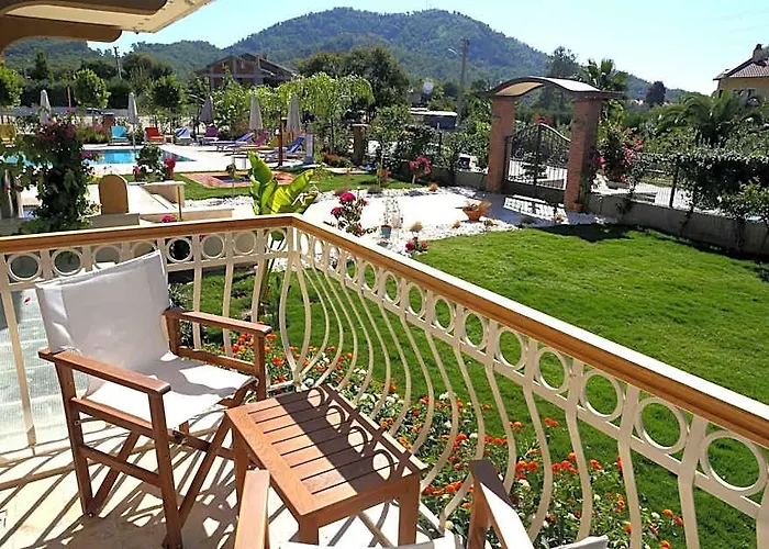 Goecek Naz Hotel