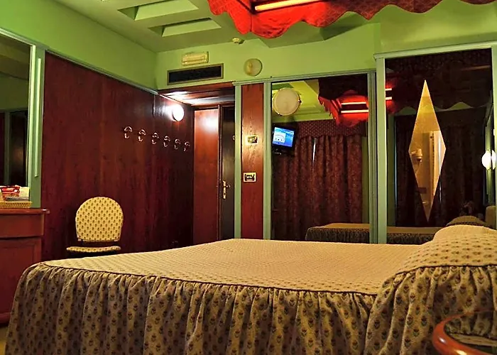 Hotel Motel 2