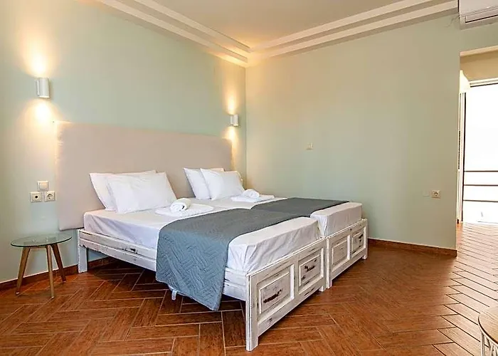 Girogiali Beach Hotel - Adults Only