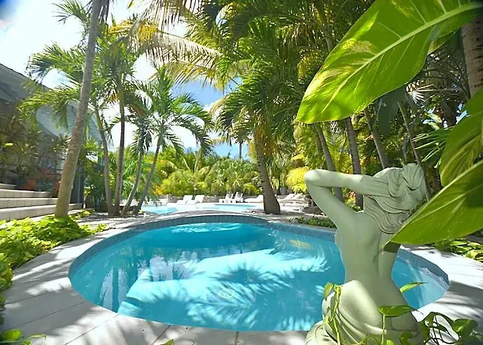 Residence Adam And Eve