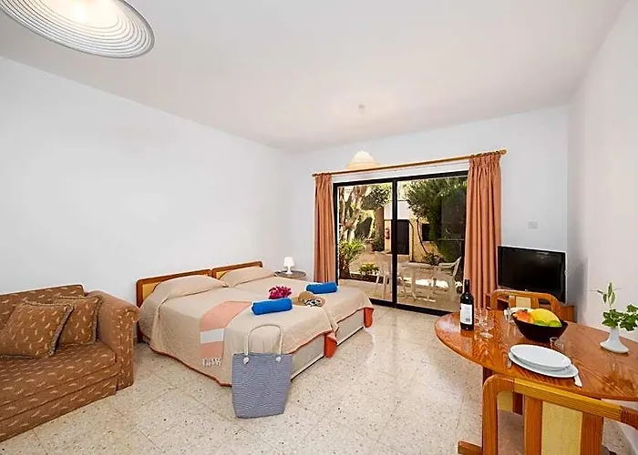 Tavros Hotel Apartments