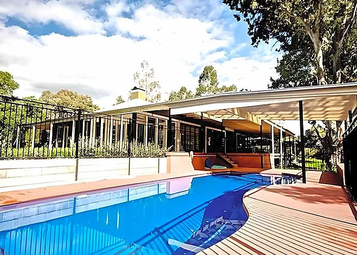 One Tree Bed And Breakfast